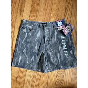 Steve & Barrys Youth Girls Size 16 Green Camo Cotton Shorts